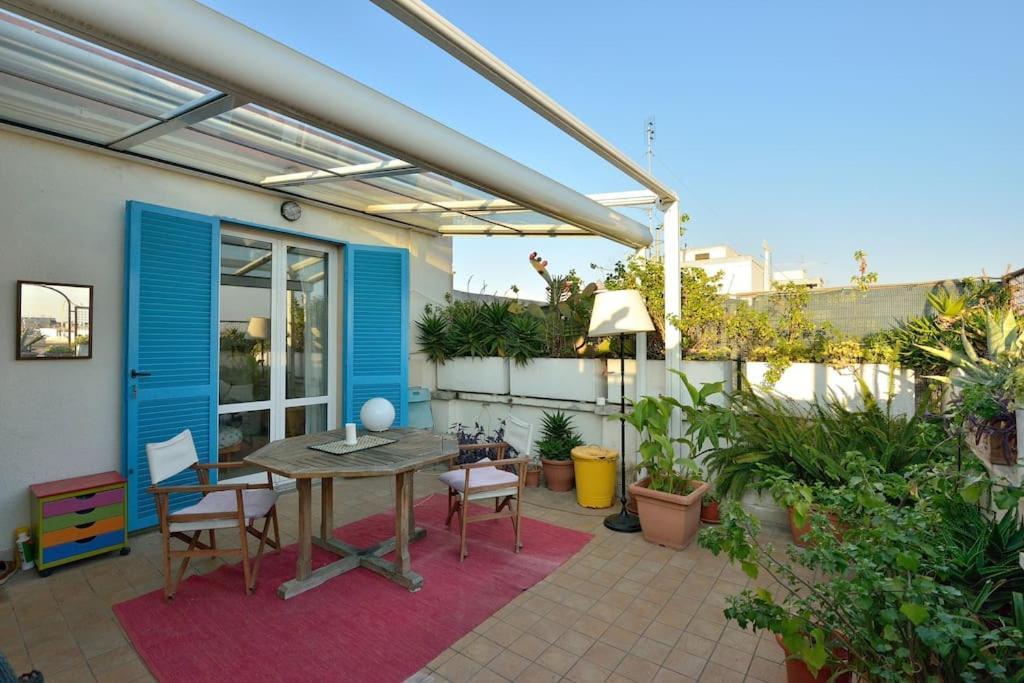 ローマSuper Sunny Penthouse With Terraceアパートメント エクステリア 写真